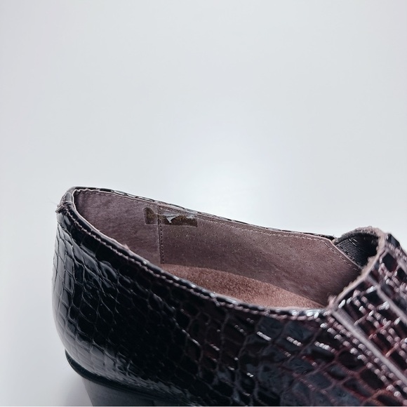 Helle Comfort Crocodile Mule Heel Shoes - Picture 9 of 15